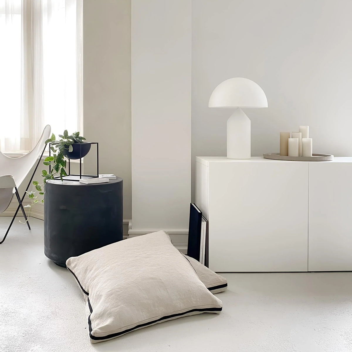 Aurelia™ Table Lamp 3