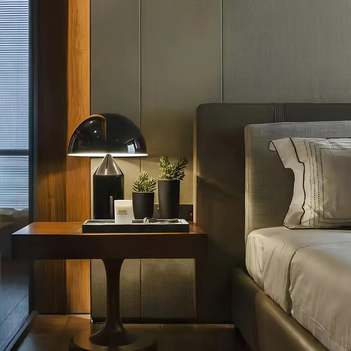 Aurelia™ Table Lamp 9