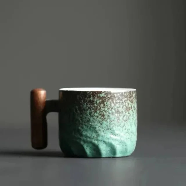 Espressokop – Handgemaakt Keramiek met Houten Greep & Compact Design 4