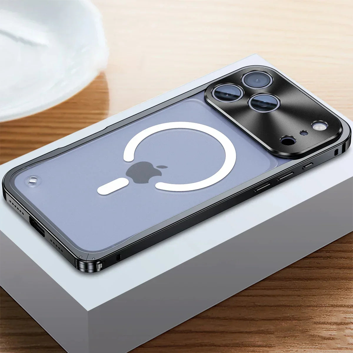 iPhone-hoesje met metaallook