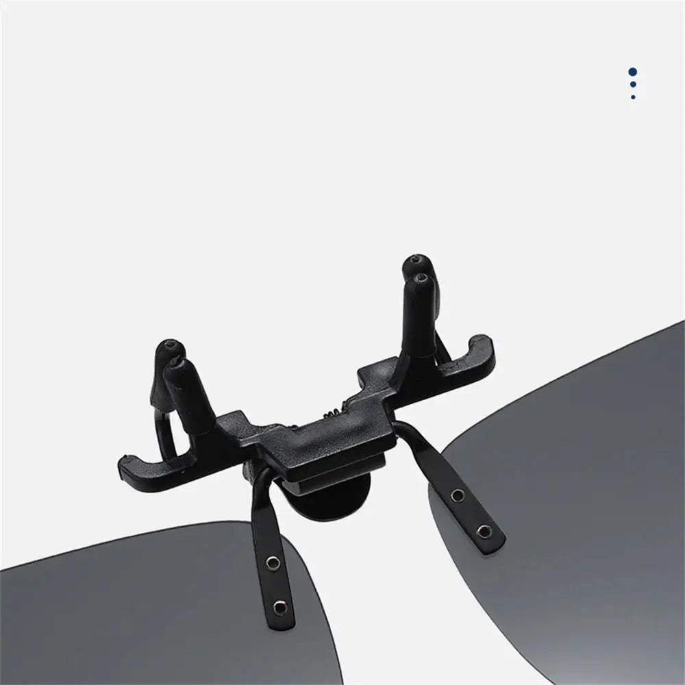 Gepolariseerde Clip-On Zonnebrillen met UV400 Bescherming, Opklapbaar Ontwerp 3