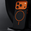 Montara leren iPhone-hoesje — Olifantenpatroon & MagSafe 1