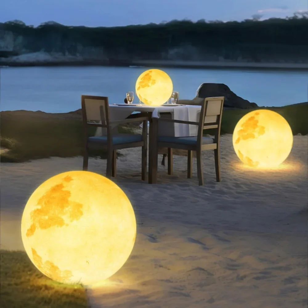 Selene™ Moon Garden Light 4