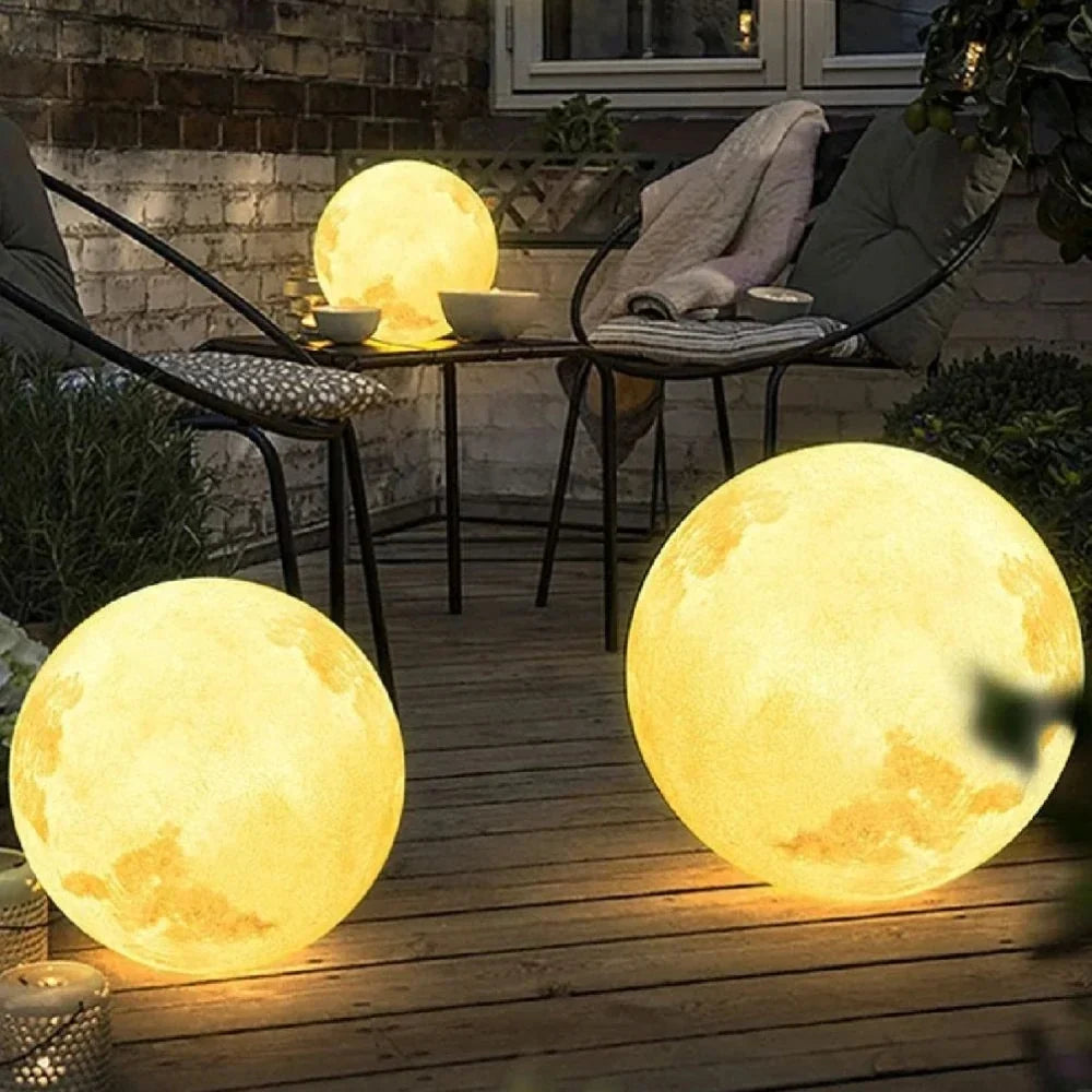 Selene™ Moon Garden Light 5