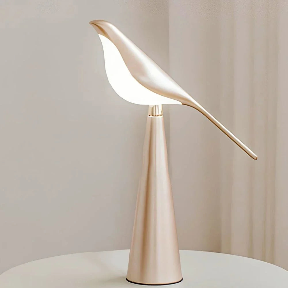 Serene Magpie Light 6