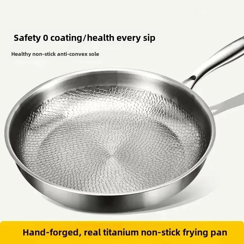 Titanium | Gehämmerte Bratpfanne mit Antihaftbeschichtung | Induktionskompatibel für müheloses Kochen 3