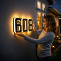 Verlicht Huisnummerbord – Zonne-energie, Automatische LED & Weerbestendig 0