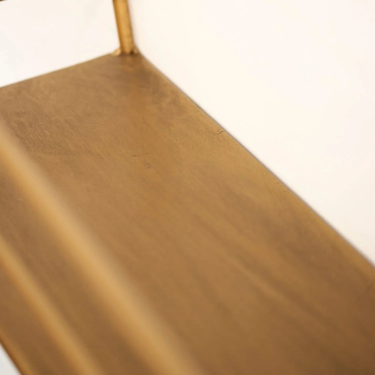 Wandrek voor boven het bureau